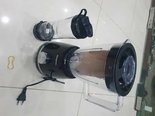 Khách hàng review Máy xay sinh tố đa năng Kangaroo KG3B6 2