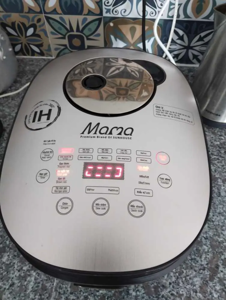 Khách hàng review Nồi cơm cao tần Sunhouse Mama 1.5 lít SHD8955 4