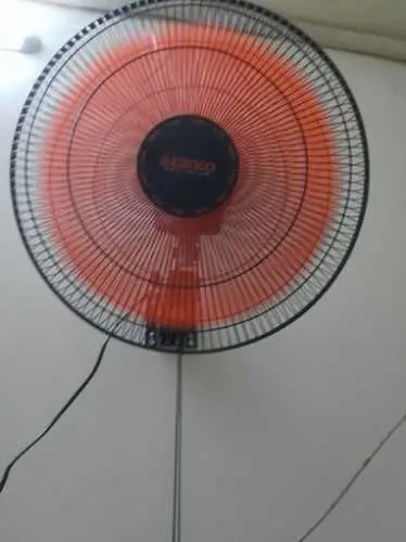 Khách hàng review Quạt treo tường Senko 7 cánh TC1622 65W 9