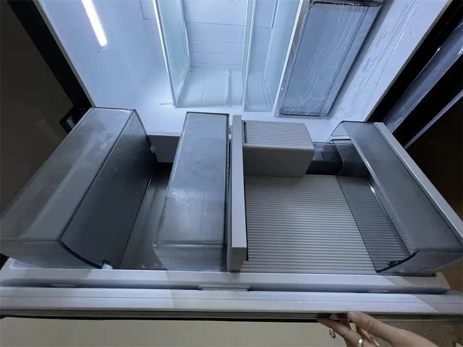 Khách hàng review Tủ lạnh Samsung Inverter 648 lít Multi Door RF59C766FB1/SV 4