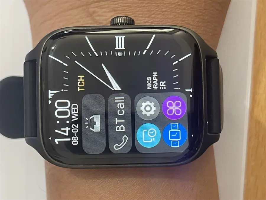 Khách hàng review Đồng hồ thông minh Zwatch Z6 44mm Đen 9