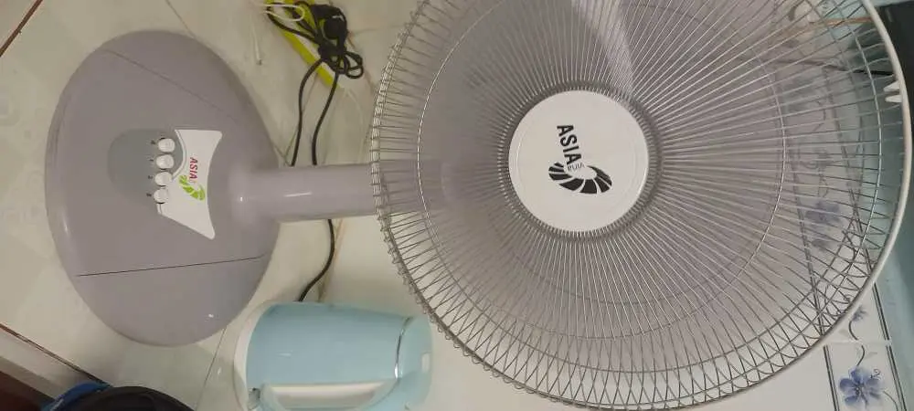 Khách hàng review Quạt lửng Asia 3 cánh A16019-XV0 45W 2