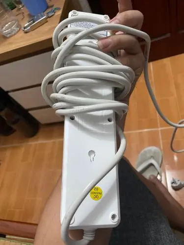 Khách hàng review Ổ cắm điện Comet 4 lỗ 5m CESG2405 2