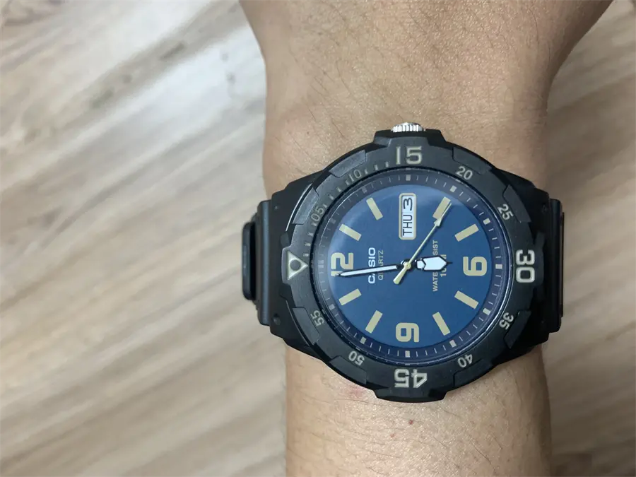 Khách hàng review Đồng hồ CASIO Timeless 43 mm Nam MRW-200H-2B3VDF 2