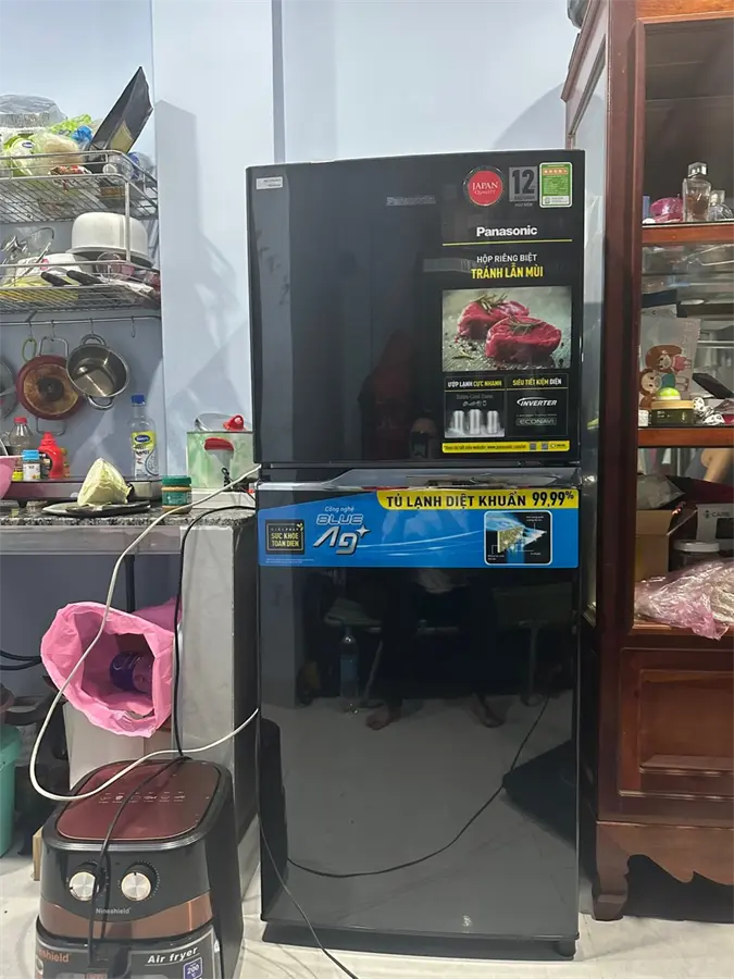 Khách hàng review Tủ lạnh Panasonic Inverter 234 lít NR-TV261BPKV 36