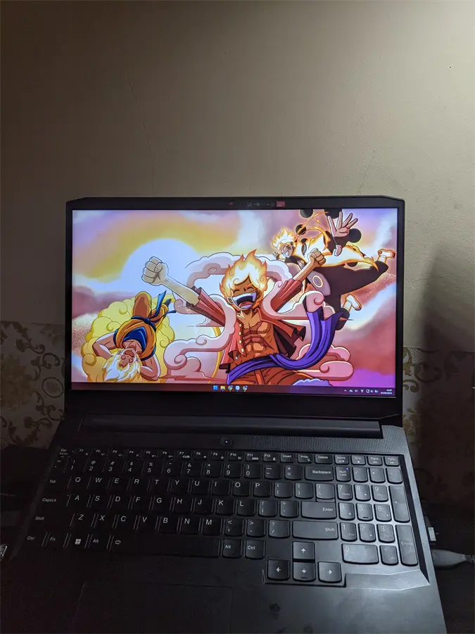 Khách hàng review Laptop Lenovo IdeaPad Gaming 3 15IHU6 i5 11300H/8GB/512GB/4GB GTX1650/120Hz/Win11 (82K10178VN) 1