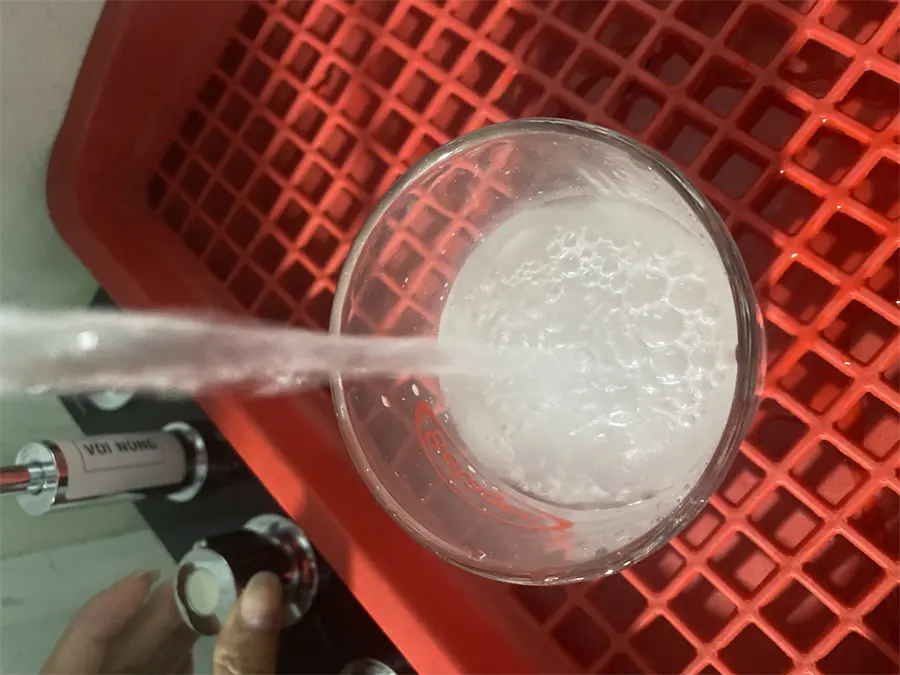Khách hàng review Máy lọc nước RO nóng nguội lạnh Hydrogen Hòa Phát HWBS3A 1021 10 lõi 12