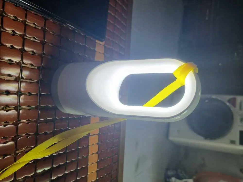 Khách hàng review Đèn pin sạc LED Comet CRT455 1