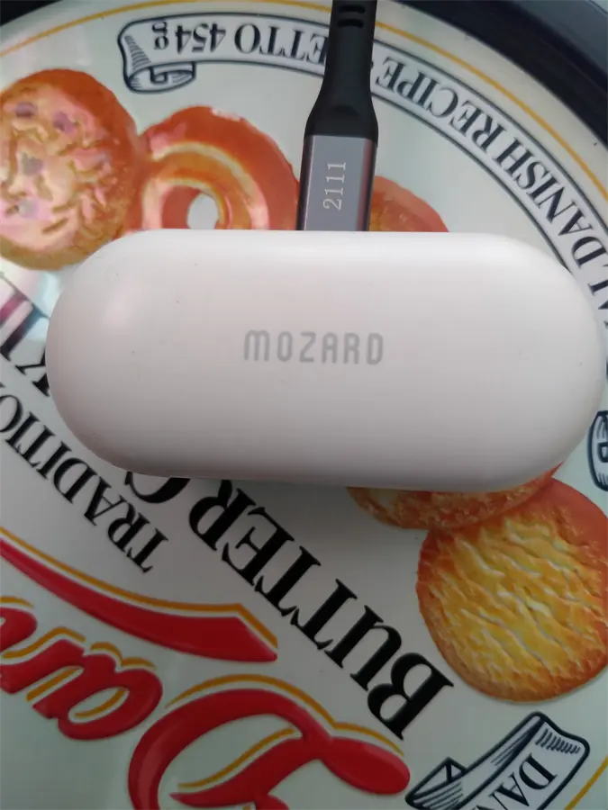 Khách hàng review Tai nghe Bluetooth True Wireless Mozard TS13 11