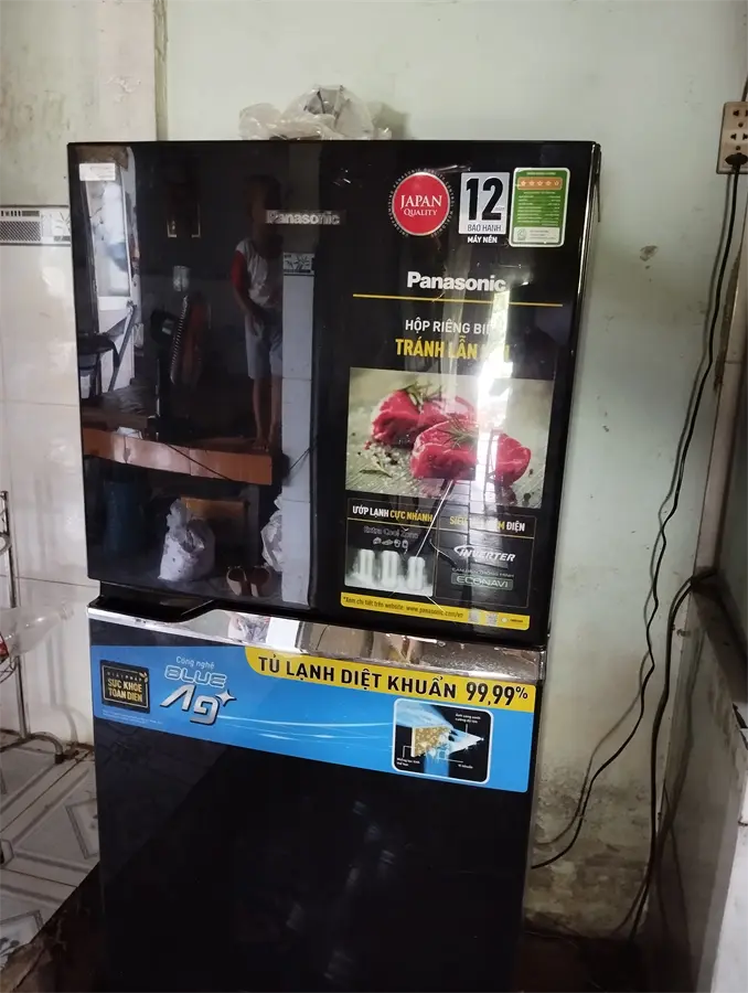 Khách hàng review Tủ lạnh Panasonic Inverter 234 lít NR-TV261BPKV 34