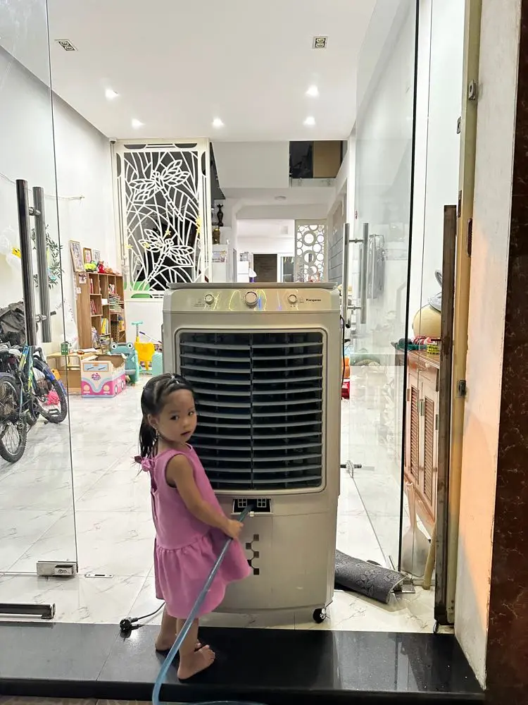 Khách hàng review Quạt điều hòa Kangaroo KG50F88 200W 4