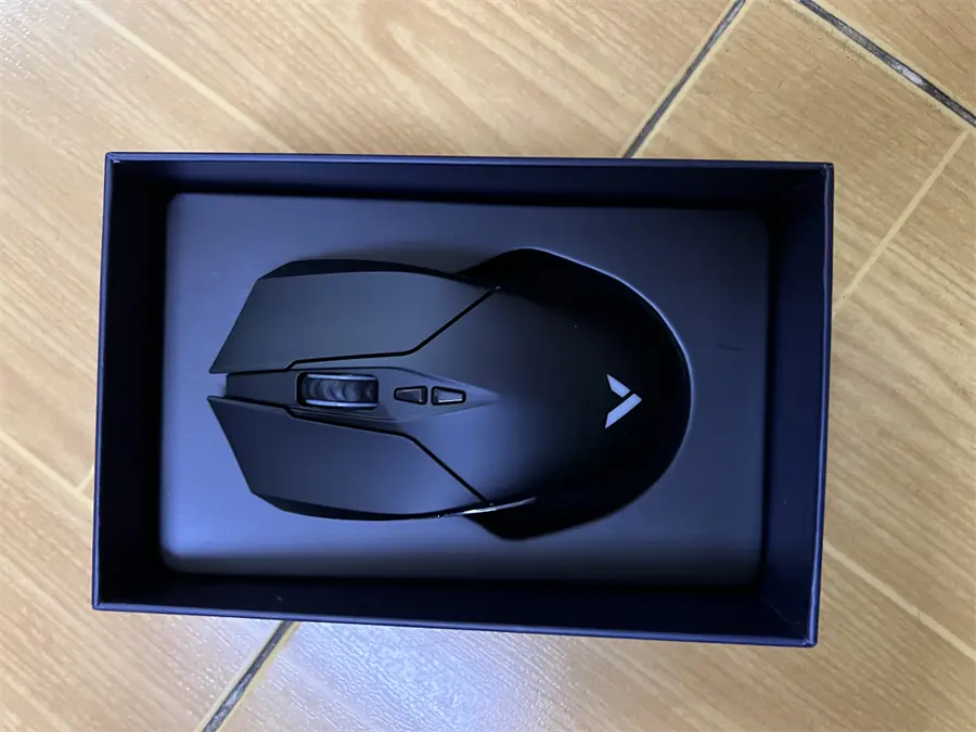 Khách hàng review Chuột không dây Rapoo Gaming V20W 1