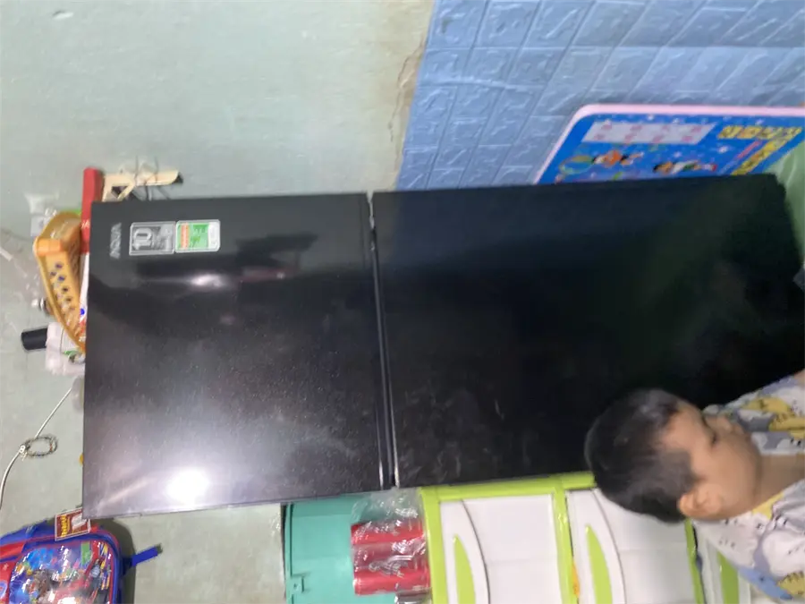 Khách hàng review Tủ lạnh Aqua Inverter 189 lít AQR-T220FA(FB) 24