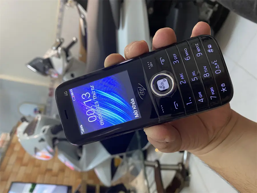 Khách hàng review Điện thoại Itel it9210 8