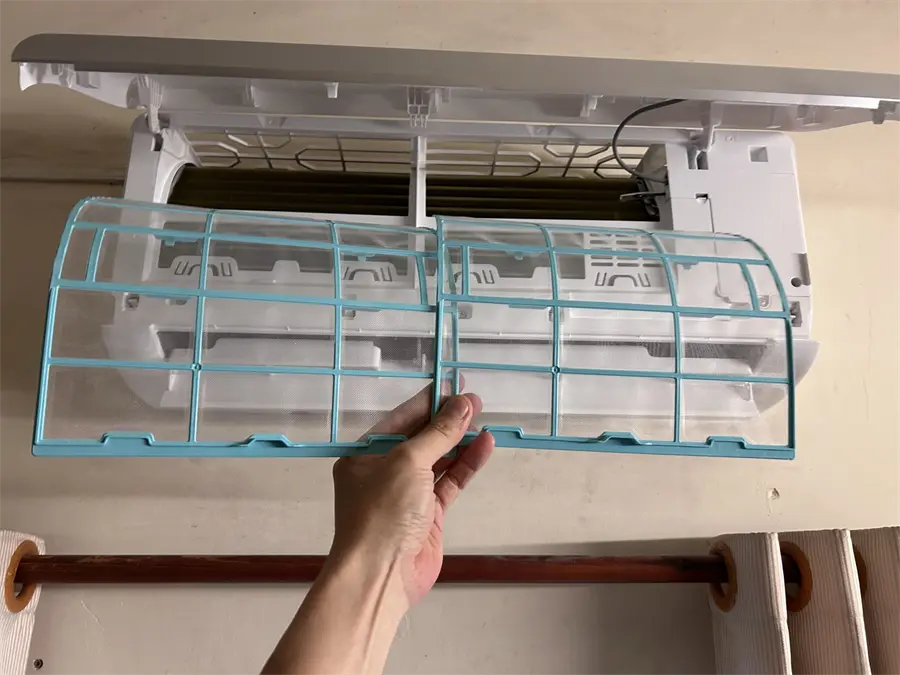 Khách hàng review Máy lạnh Midea Inverter 1 HP MSAGA-10CRDN8 20