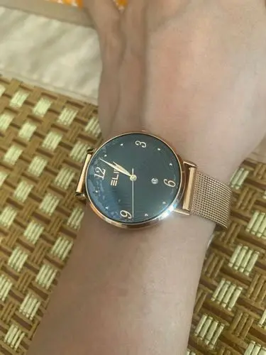 Khách hàng review Đồng hồ ELIO 26 mm Nữ EL092-01 1