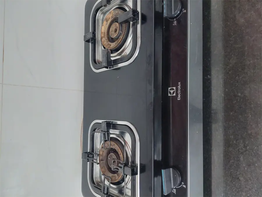 Khách hàng review Bếp ga đôi Electrolux ETG729GKTR 3