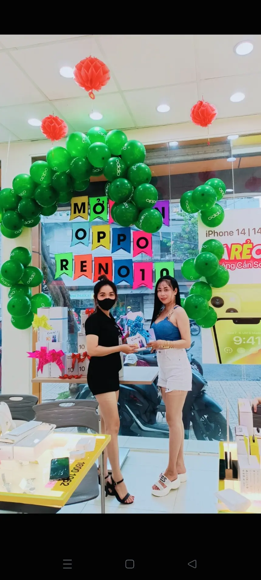 Khách hàng review Điện thoại OPPO Reno10 5G 8GB/256GB 6