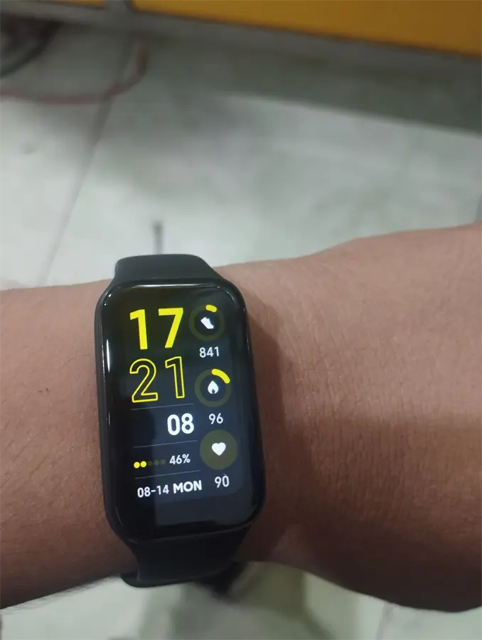 Khách hàng review Vòng đeo tay thông minh Xiaomi Redmi Band 2 6