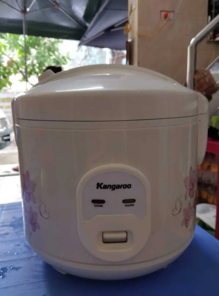 Khách hàng review Nồi cơm nắp gài Kangaroo 1.2 lít KG12RC1 8