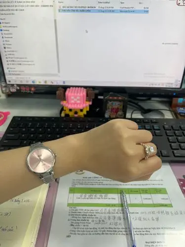 Khách hàng review Đồng hồ Q 4