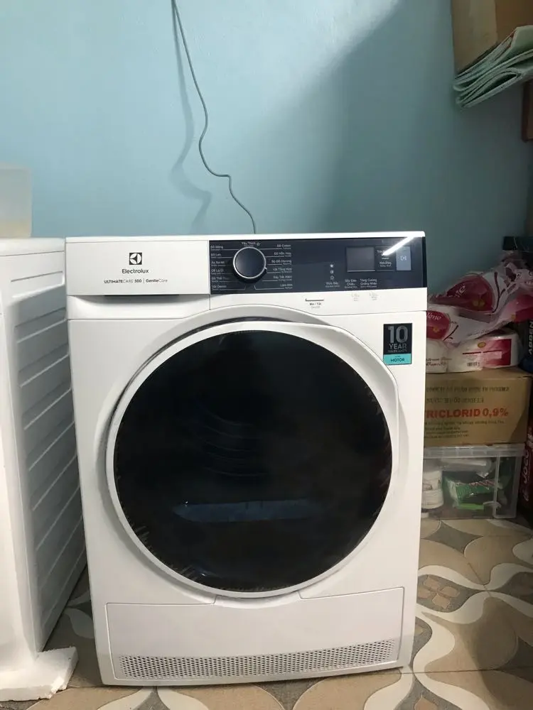 Khách hàng review Máy sấy bơm nhiệt Electrolux UltimateCare 8 kg EDH804H5WB 5