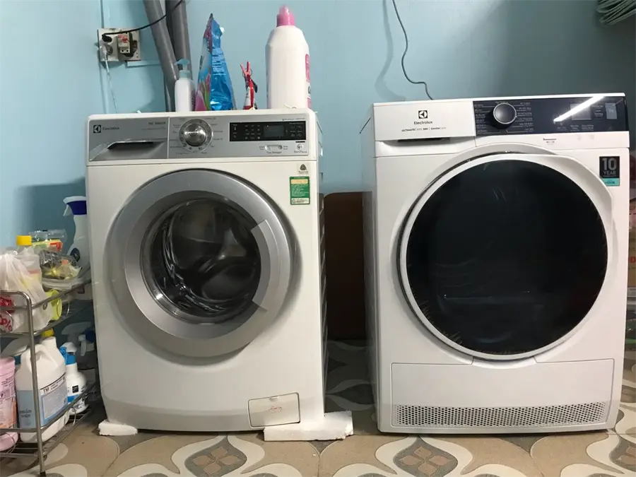Khách hàng review Máy sấy bơm nhiệt Electrolux UltimateCare 8 kg EDH804H5WB 3