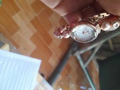 Khách hàng review Đồng hồ ELIO 23 mm Nữ ES114-01 1