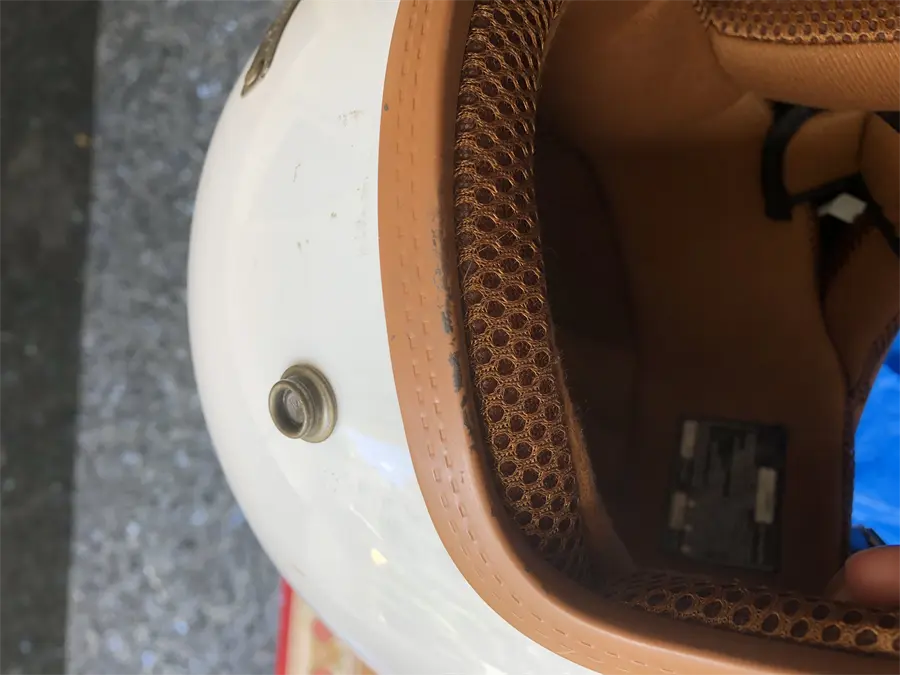 Khách hàng review Mũ 3/4 size L Asia MT-124 trắng 2