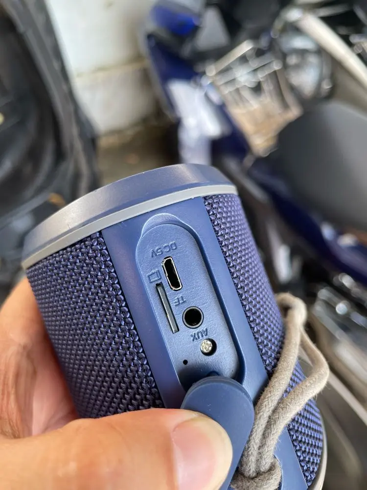 Khách hàng review Loa Bluetooth Mozard Y550 Plus 3