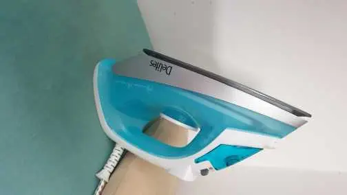 Khách hàng review Bàn ủi hơi nước Delites ES-2472 1740W 4