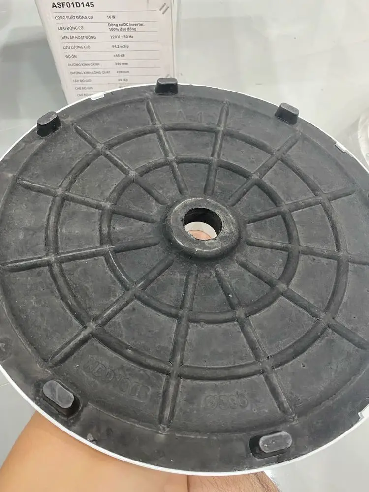 Khách hàng review Quạt đứng AC 5 cánh ASF01D145 16W 3