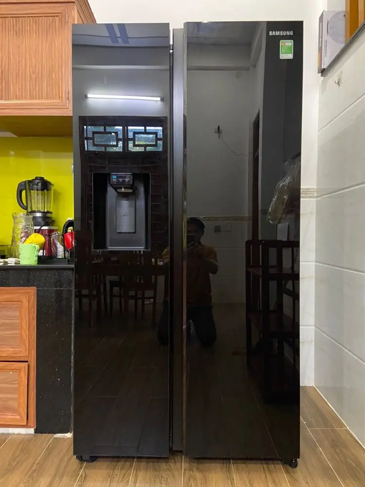 Khách hàng review Tủ lạnh Samsung Inverter 635 lít Side By Side RS64R53012C/SV 2