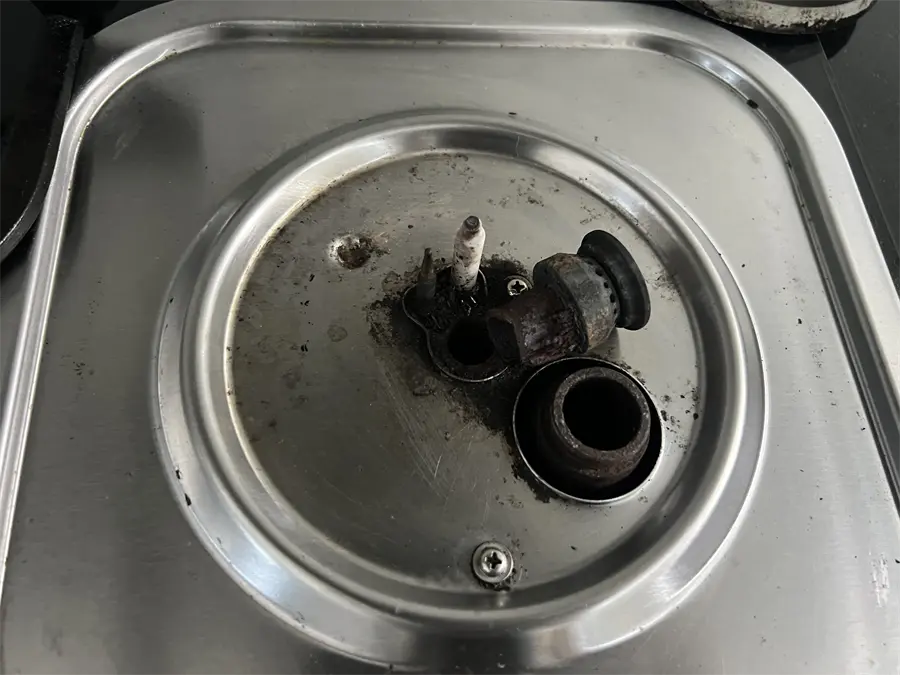 Khách hàng review Bếp ga âm Electrolux EGT7221EK 3