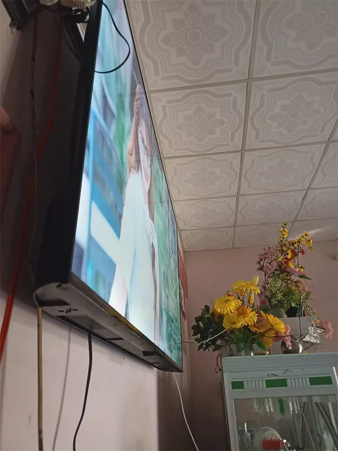 Khách hàng review Khung treo Tivi 42-65 inch Cố định Camel CMT65 3