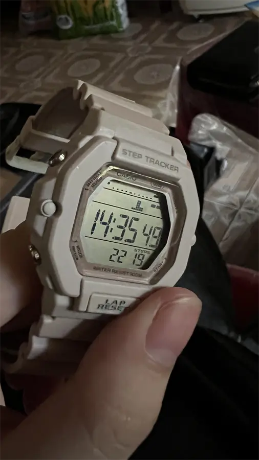 Khách hàng review Đồng hồ Casio Timeless 37.6 mm Nữ LWS-2200H-4AVDF 2