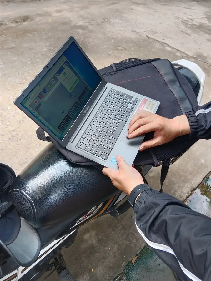 Khách hàng review Laptop Masstel E116 N4020/4GB/128GB/Win10 Pro 3