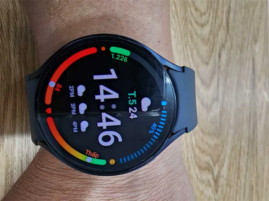 Khách hàng review Đồng hồ thông minh Samsung Galaxy Watch6 44mm 4