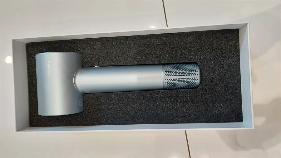 Khách hàng review Máy sấy tóc tốc độ cao 1600W Showsee A18-B 1