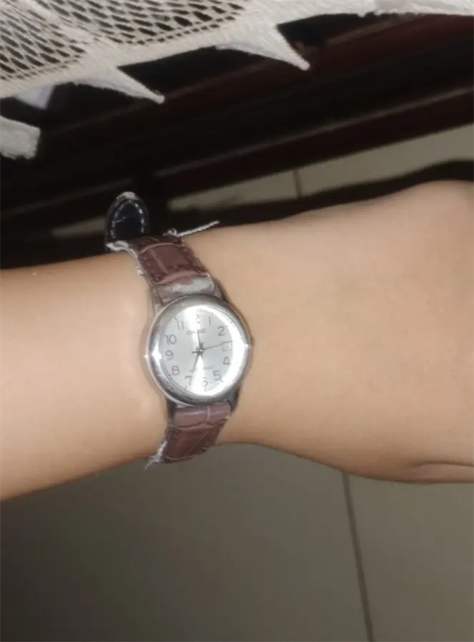 Khách hàng review Đồng hồ CASIO Timeless 25 mm Nữ LTP-V002L-7B2UDF 2