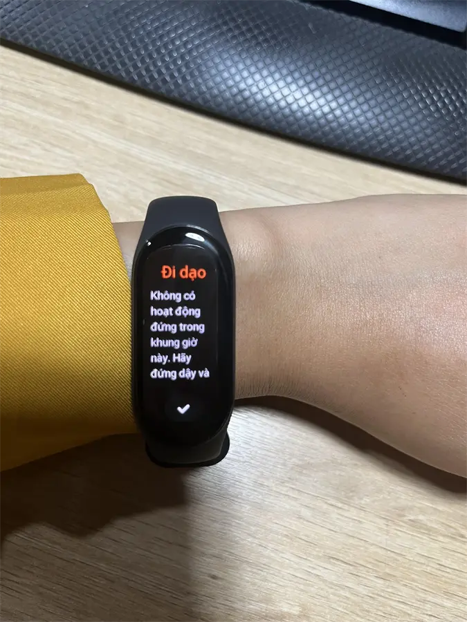 Khách hàng review Vòng đeo tay thông minh Mi Band 7 Đen 2