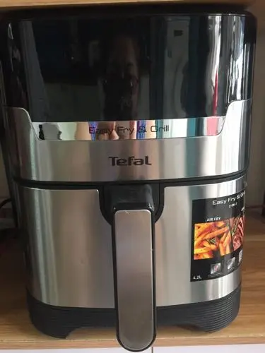 Khách hàng review Nồi chiên không dầu Tefal EY505D15 4.2 lít 1