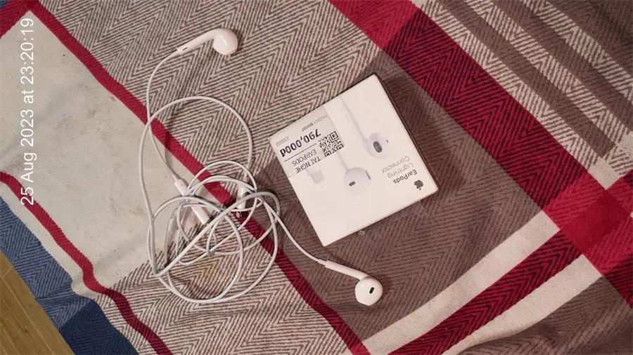 Khách hàng review Tai nghe Có Dây Apple MMTN2 4