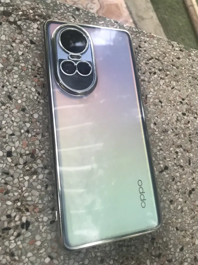 Khách hàng review Điện thoại OPPO Reno10 5G 8GB/128GB 6