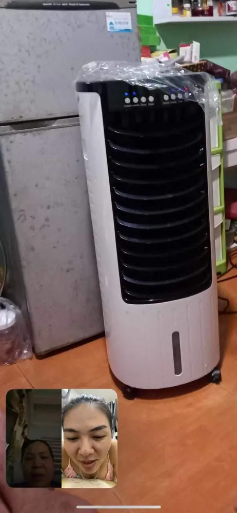 Khách hàng review Quạt điều hòa Comfee CF-AC12AR 100W 2