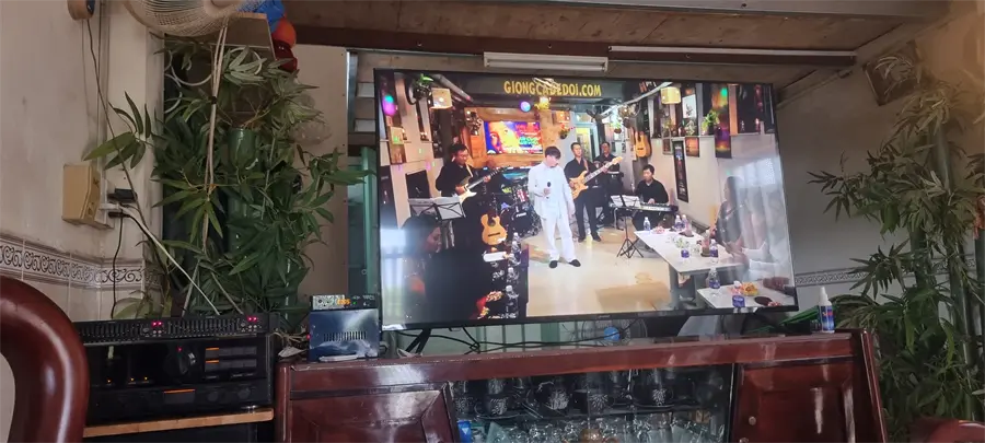 Khách hàng review Android Tivi Sharp 4K 55 inch 4T-C55EK2X 5