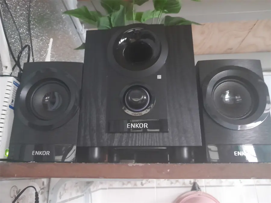 Khách hàng review Loa vi tính Bluetooth Enkor E700 Đen 7