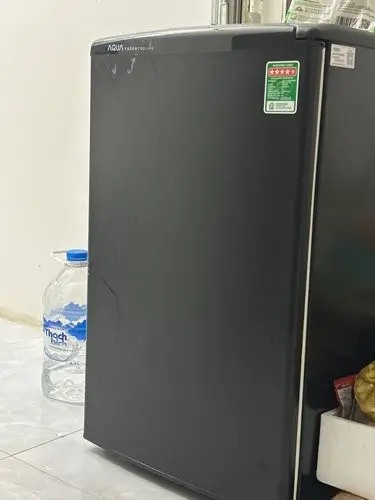 Khách hàng review Tủ lạnh Aqua 90 lít AQR-D99FA(BS) 17