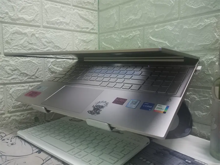 Khách hàng review Laptop HP Pavilion 15 eg2081TU - 7C0Q4PA (i5 1240P, 16GB, 512GB, Full HD, Win11) 6