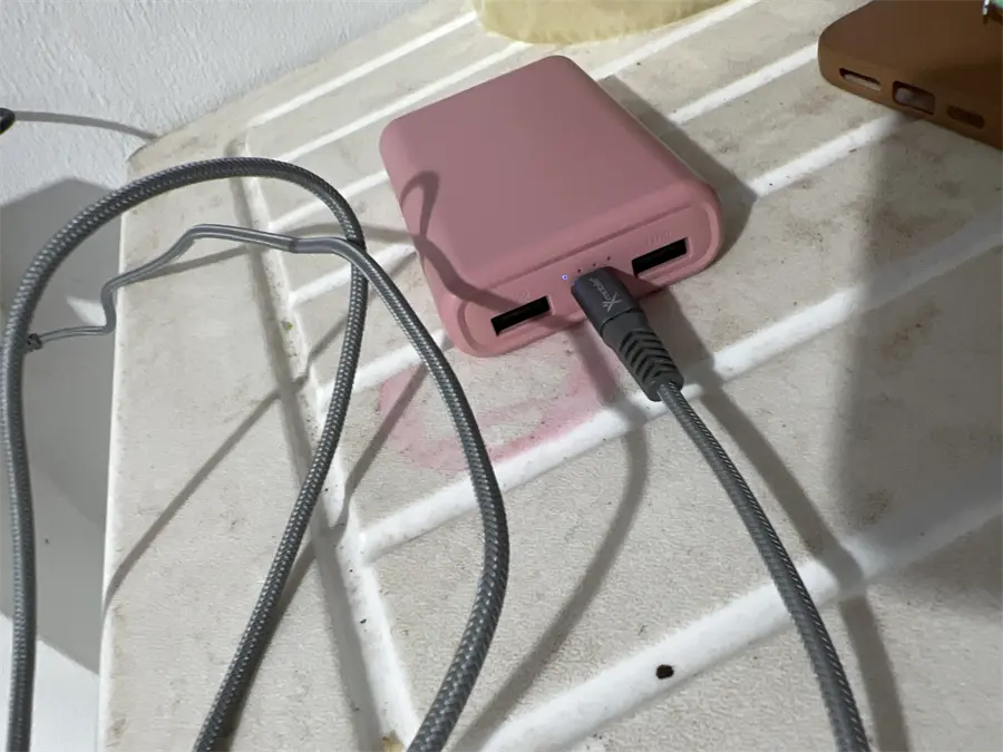 Khách hàng review Pin sạc dự phòng Polymer 10.000 mAh 12W AVA  PJ JP192 17
